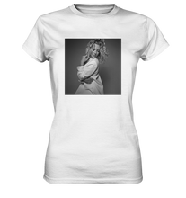 Lade das Bild in den Galerie-Viewer, Ewelina Koll - Ladies Premium Shirt
