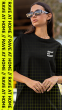 Lade das Bild in den Galerie-Viewer, RAVE AT HOME - Organic Oversize Shirt
